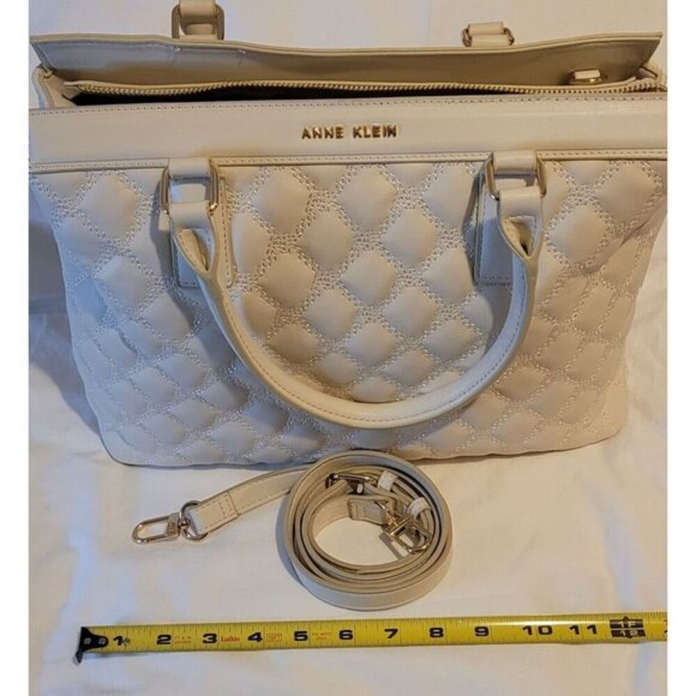 Anne klein handbag‎ purse Luxurious soft feel